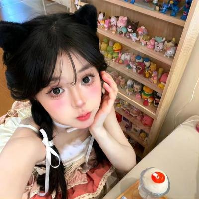 洞里的月亮